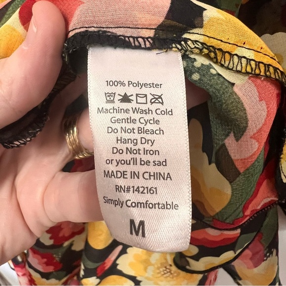 LuLaRoe Floral Semi Sheer Shirley Kimono Size medium - Picture 6 of 7